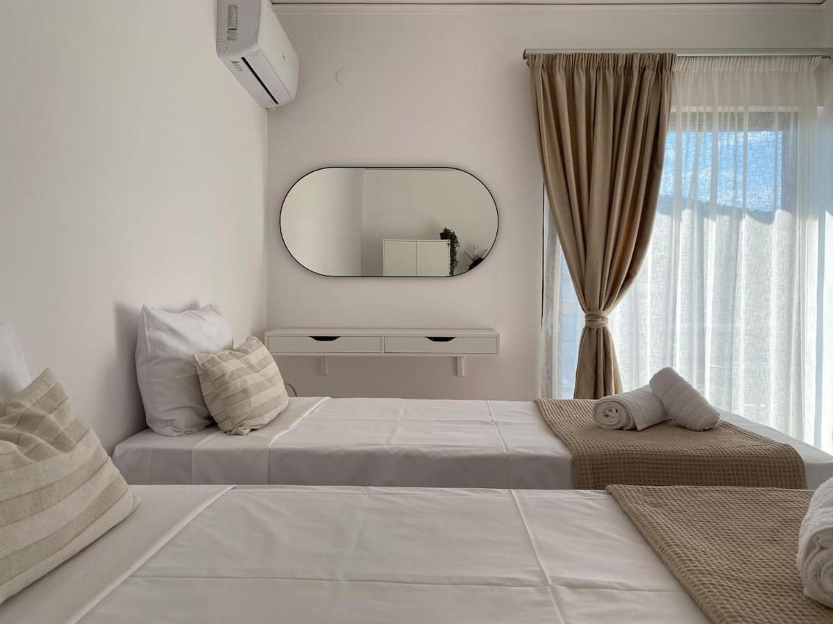 The Olive Ocean Apartman Toló Kültér fotó