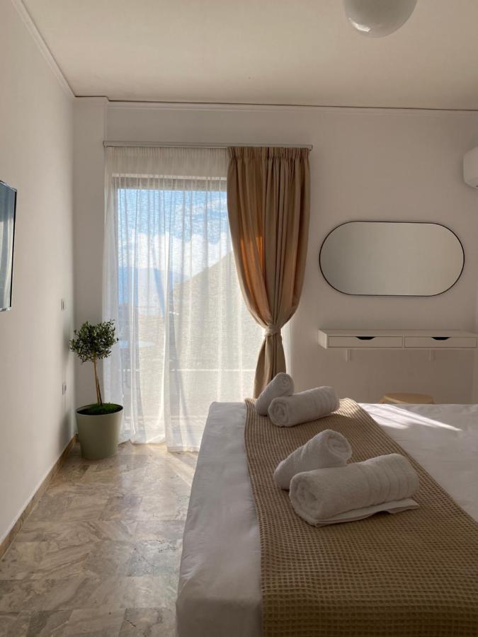The Olive Ocean Apartman Toló Kültér fotó
