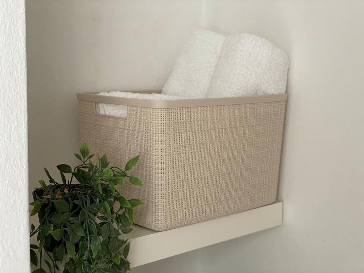 The Olive Ocean Apartman Toló Kültér fotó