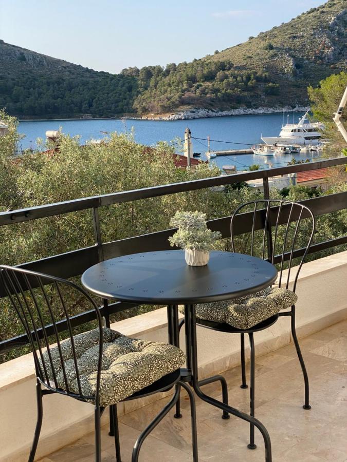 The Olive Ocean Apartman Toló Kültér fotó